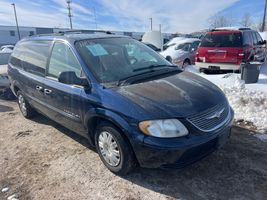 2001 Chrysler Town & Country