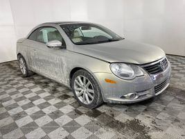 2010 VOLKSWAGEN EOS