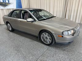 2003 VOLVO S80