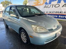 2001 TOYOTA PRIUS