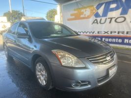 2011 NISSAN Altima
