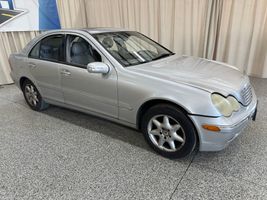 2002 MERCEDES-BENZ C CLASS