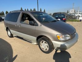1998 TOYOTA SIENNA
