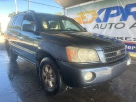 2003 TOYOTA HIGHLANDER
