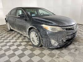 2015 TOYOTA AVALON