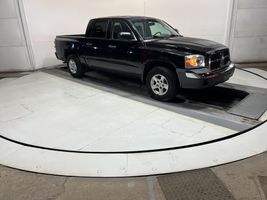 2005 DODGE DAKOTA