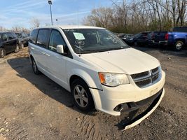 2013 DODGE GRAND CARAVAN 