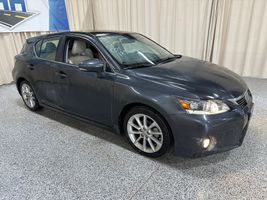 2011 LEXUS CT 200H