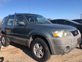 2005 FORD ESCAPE