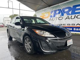 2011 MAZDA MAZDA3