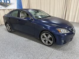 2011 LEXUS IS 250