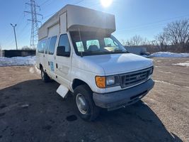 2006 FORD E350 VANS