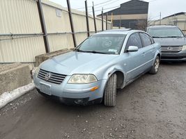 2002 VOLKSWAGEN PASSAT