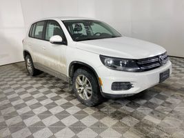 2014 VOLKSWAGEN TIGUAN