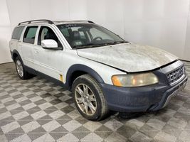 2007 VOLVO XC70