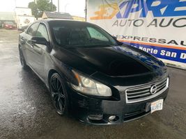 2012 NISSAN MAXIMA