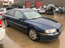 2002 VOLVO S80