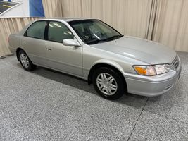 2001 TOYOTA CAMRY