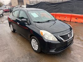 2013 NISSAN VERSA
