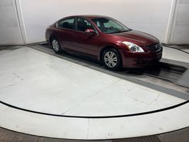 2011 NISSAN ALTIMA