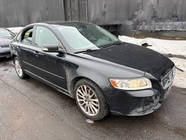 2011 VOLVO S40