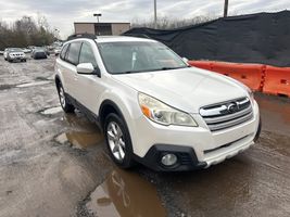2013 SUBARU OUTBACK