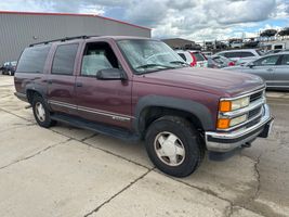 1996 CHEVROLET SUBURBAN