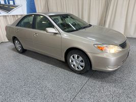 2004 TOYOTA CAMRY