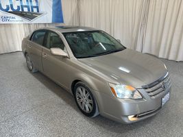 2005 TOYOTA AVALON LIMITED