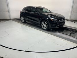 2017 MERCEDES-BENZ GLA GLA250