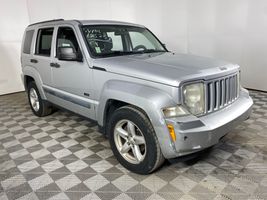 2009 JEEP LIBERTY SPORT