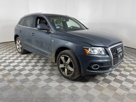 2011 AUDI Q5
