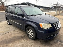 2012 CHRYSLER TOWN & COUNTRY