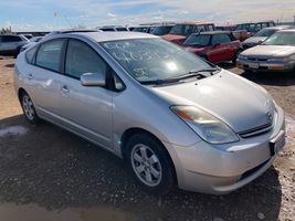 2004 TOYOTA PRIUS