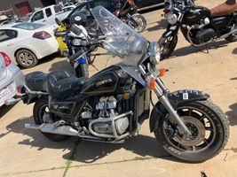 1984 HONDA GL1200 (GOLDWING) 