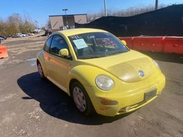 2000 VOLKSWAGEN NEW BEETLE