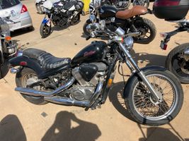 1988 HONDA SHADOW VLX 