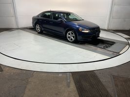 2014 VOLKSWAGEN PASSAT