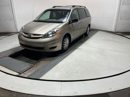 2007 TOYOTA SIENNA