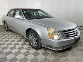 2009 CADILLAC DTS