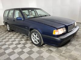 1996 VOLVO 850