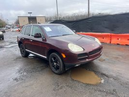 2004 PORSCHE CAYENNE