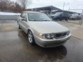 2004 VOLVO C70