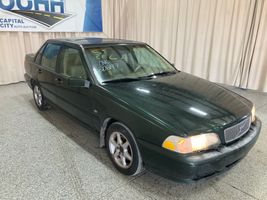 2000 VOLVO S70 BASE
