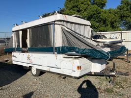 2001 COLEMAN CAMPER TRAILER 
