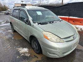 2006 TOYOTA SIENNA