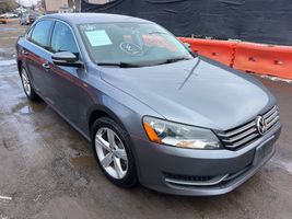 2014 VOLKSWAGEN PASSAT