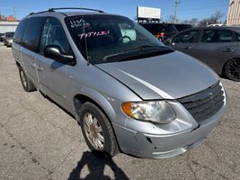 2006 CHRYSLER TOWN & COUNTRY