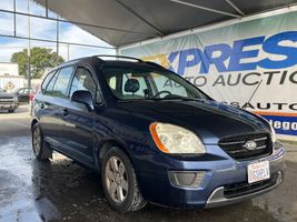 2007 KIA RONDO