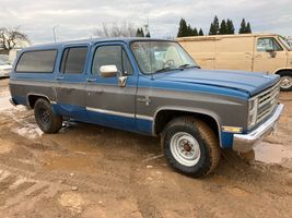1988 CHEVROLET SUBURBAN